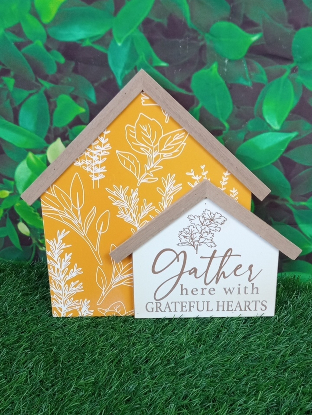 🍂 Gather Wood House Table Decor